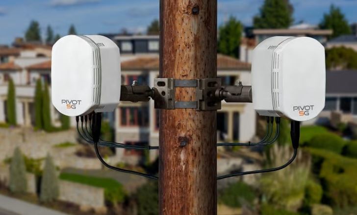 Nice talk with <a href="/PivotalCommware/">Pivotal Commware</a> CEO Brian Deutsch about wireless gear that’s the size of Scooby Doo lunchboxes - and all things #mmWave. Fun! bit.ly/3VCLpeA <a href="/5GisPivotal/">Brian Deutsch</a>