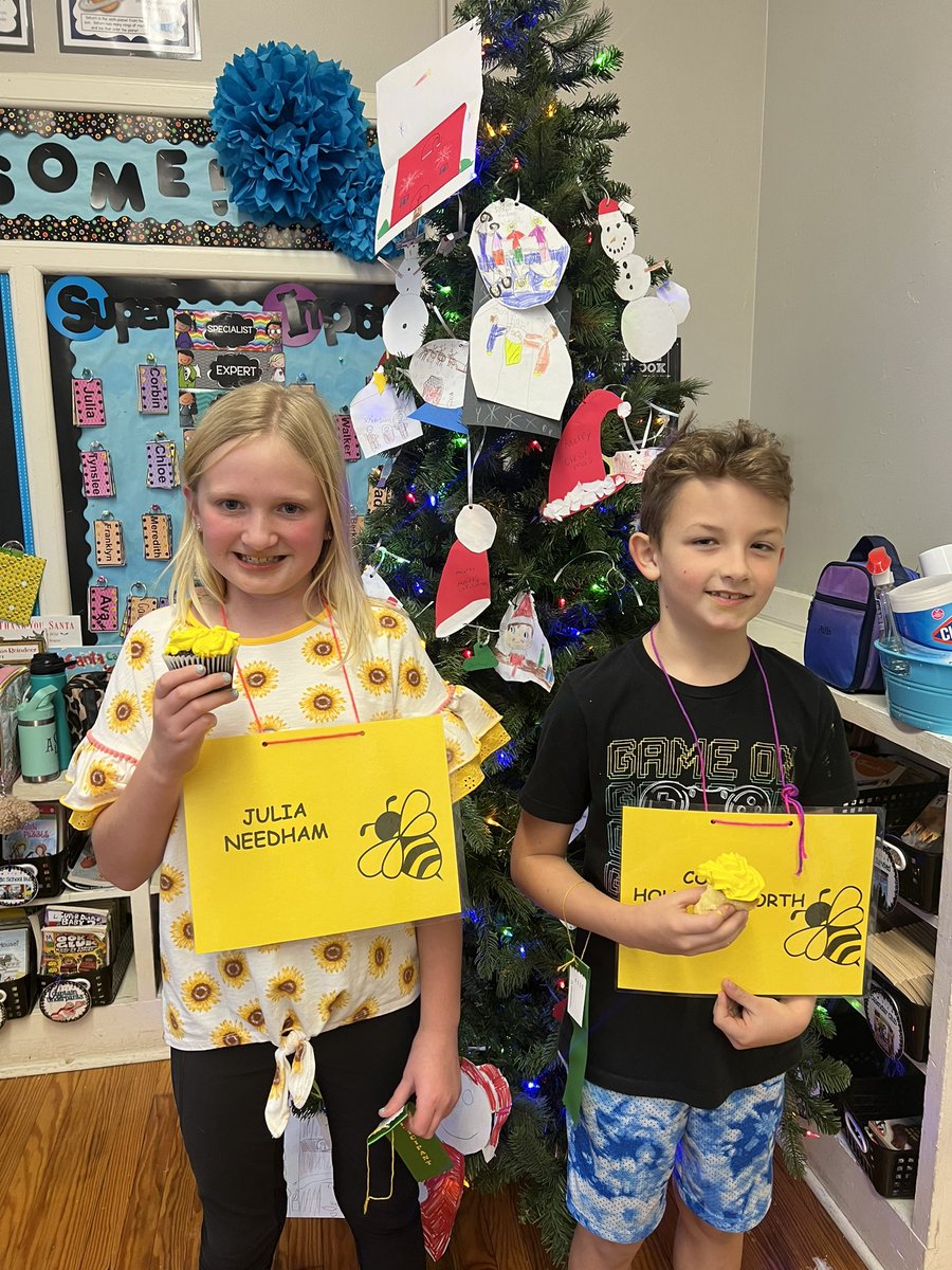 _JenBHill's tweet photo. Way to represent our class in the Spelling Bee.. Julia and Corbin! #ees #happyschool https://t.co/0rV4d6Yvhd