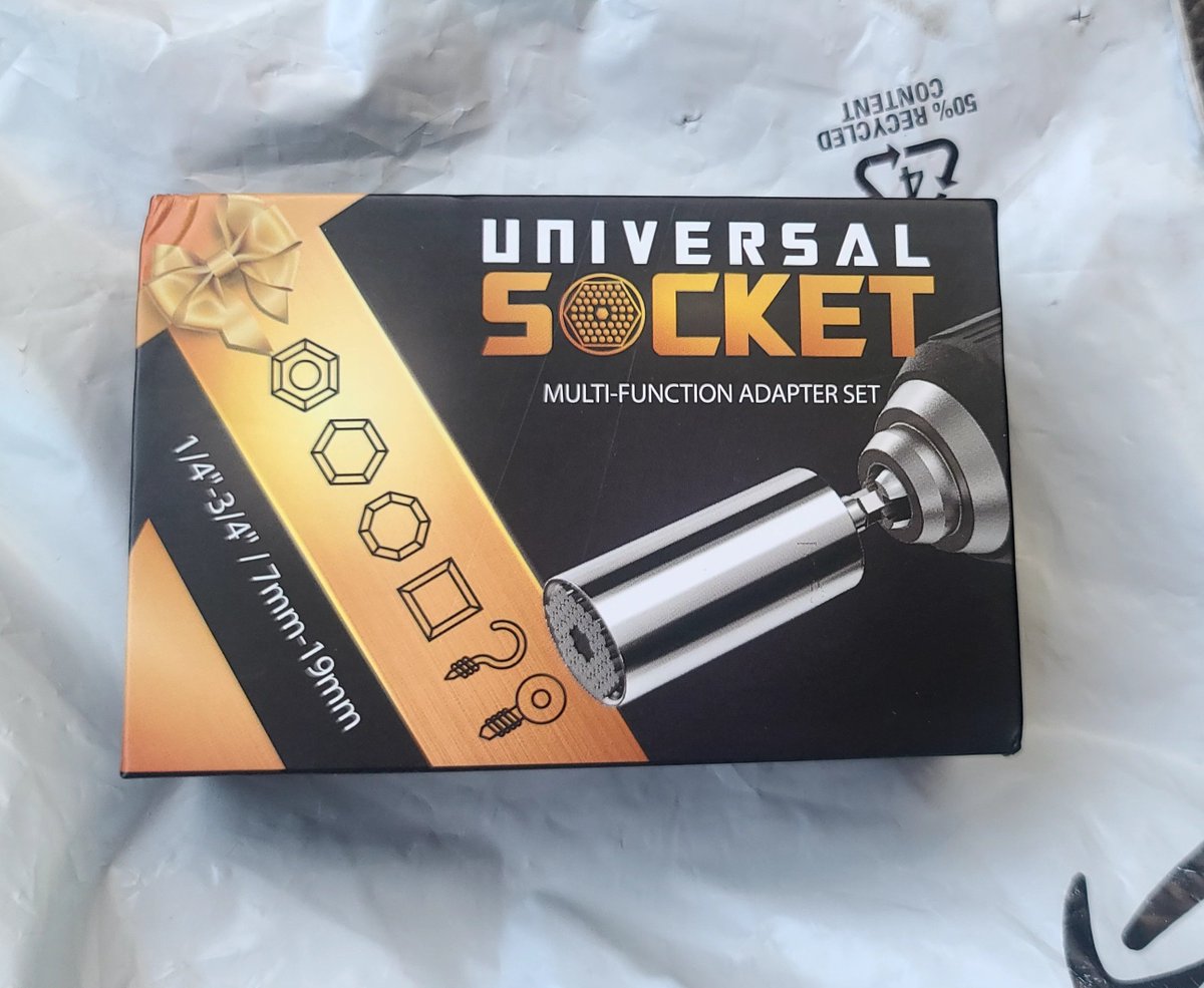 L_DemonKnight's tweet image. Ordered this out of curiosity.. Anyone has had any   experience using a similar type socket?  If so what is your opinion?   #amazon #universalsocket #randompurchase