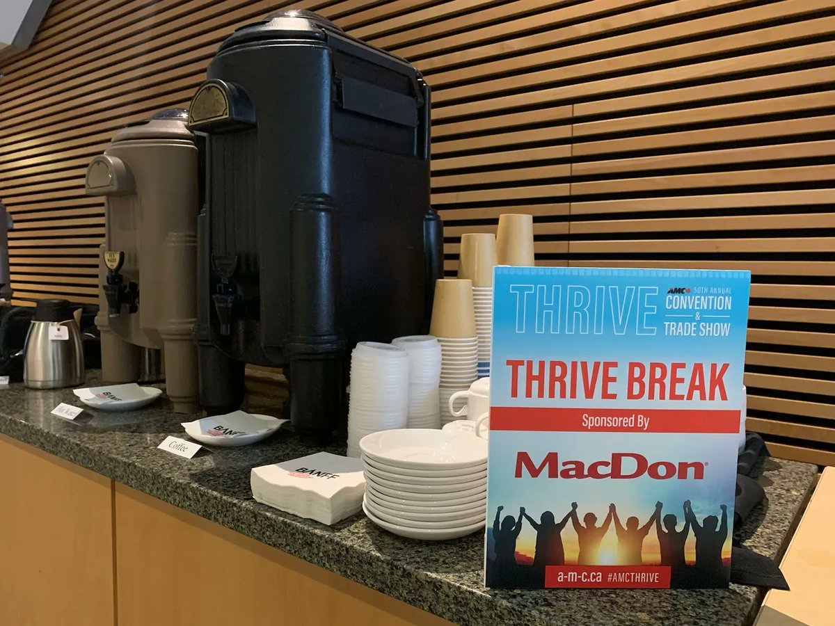 AMCshortlinecda's tweet photo. Thank you for our #AMCThrive break, sponsored generously by @Macdon. It provided fuel for the rest of this morning's sessions. #ThriveBreak https://t.co/mqbaxbMrSd