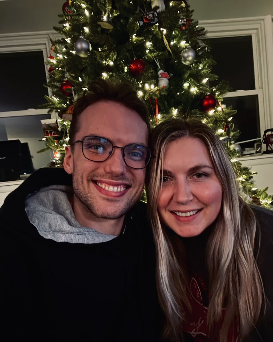ItsCaseyKay's tweet photo. My favorite time of year 🎄❤️ @RarezyGG https://t.co/rxNhzgs5RE