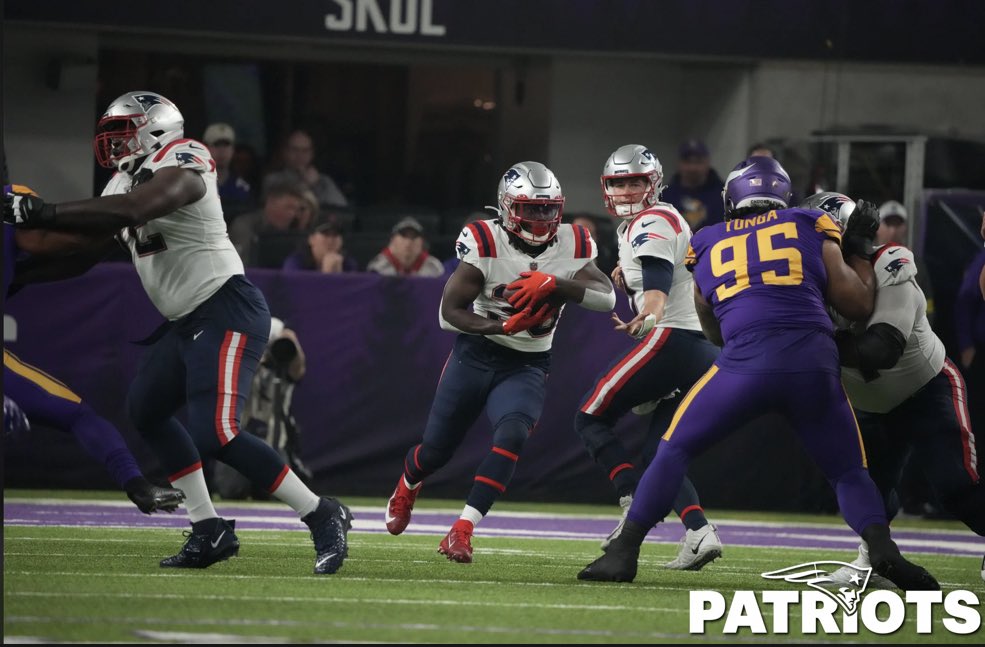 PatriotsMA's tweet photo. Vote for ProBowl vote for ProBowl vote for ProBowl #ProBowlVote https://t.co/Vy1CrVLSxN