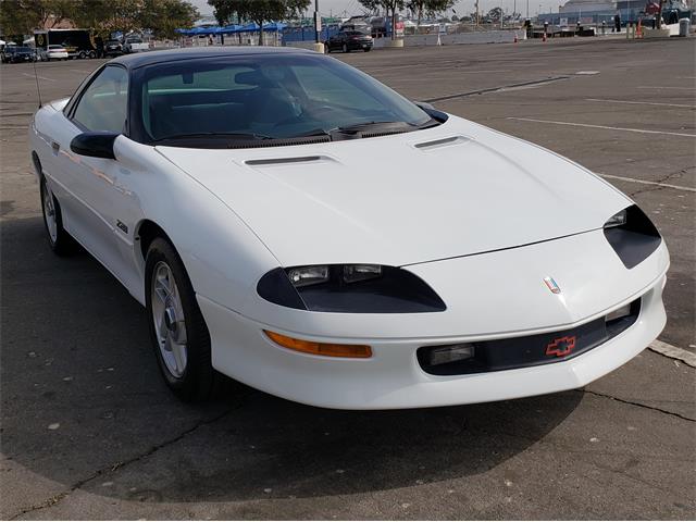 KindigDave's tweet photo. For Sale!!!
VAROOM!!! VAROOM!!!

'96' CAMARO z28 for $10,000
Best of Care! LT1,  5.7L, 8 Cylinder – MUSCLE CAR / PONY CAR!  “It’s Beautiful … and one of the Very Best Out There.  Arctic White with a Black Roof. 1996 Camaro z28,  LT1 with Power Chip and FlowMaster Exhaust System. https://t.co/ChFAot8pGh