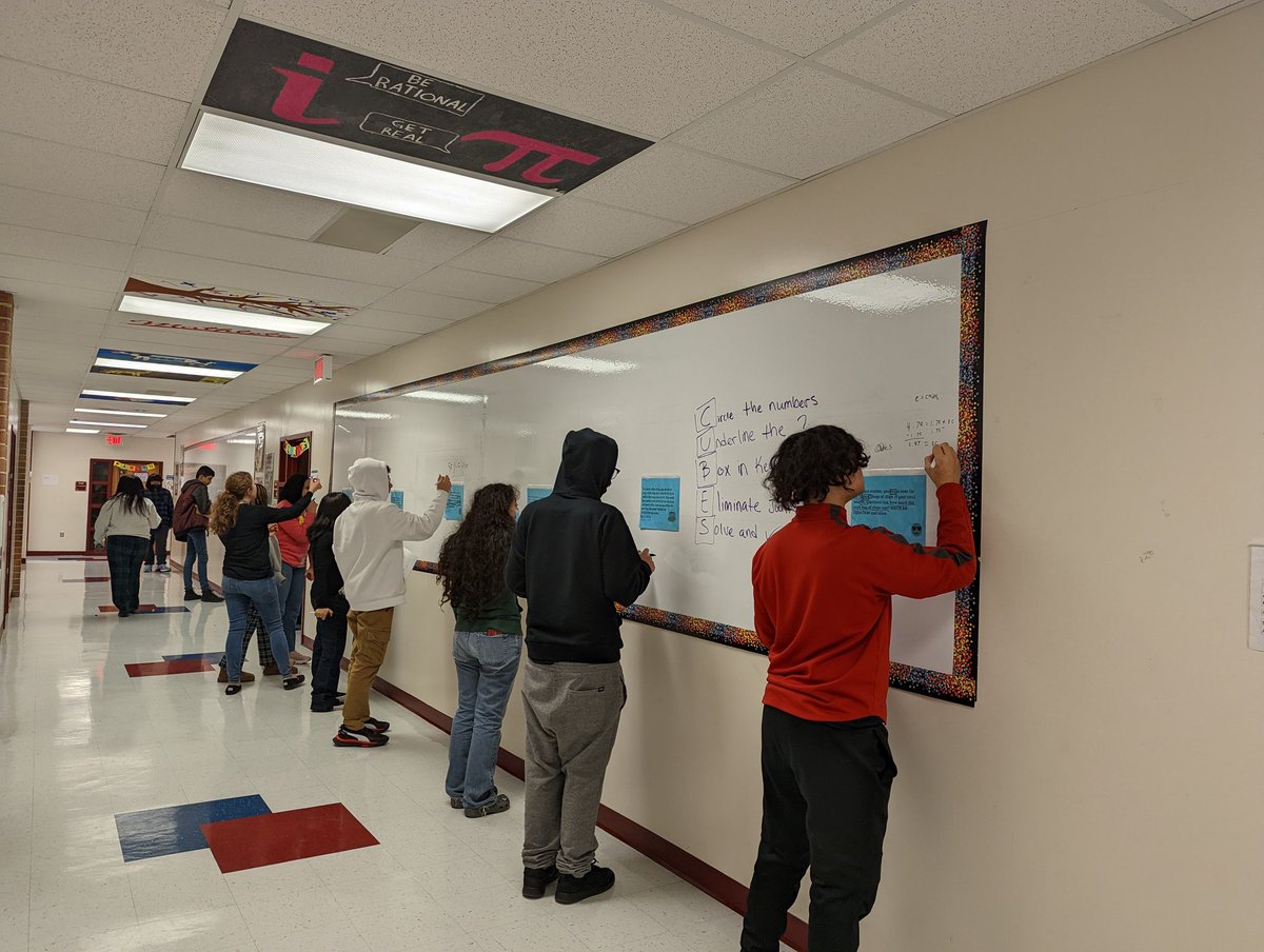 msmiller_GFmath's tweet photo. Had a great time visiting @Gar_Field_HS on Friday! Mrs. Barton's students were using their VNPSs to practice two-step word problems and the AFDA team was working on their Line Rider project for Characteristics of Functions! https://t.co/7DyBtVBoYi