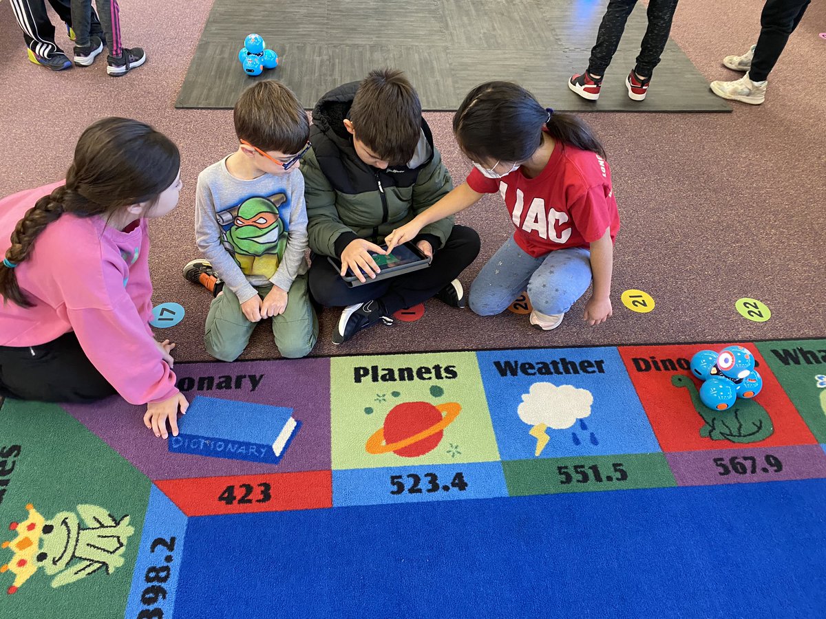 POBSRLIBRARY's tweet photo. Hour of Code Week is off to a great start at the SR Library.3rd and 4th Graders are enjoying using block coding to program their Dash Robots. 1st Graders are beyond excited to use directional coding to program “Fuzz” on Kodable. #HourOfCode #CSEdWeek @BWileyPOB @MrsPsihogiosPOB https://t.co/LCNrBOVWMw