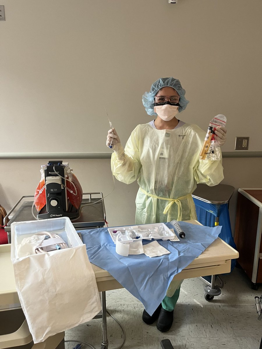 Got to do my first paracentesis on my hepatology rotation at <a href="/OSUWexMed/">The Ohio State University Wexner Medical Center</a> <a href="/GailTanMD/">Gail Tan</a> was the best support senior!!!