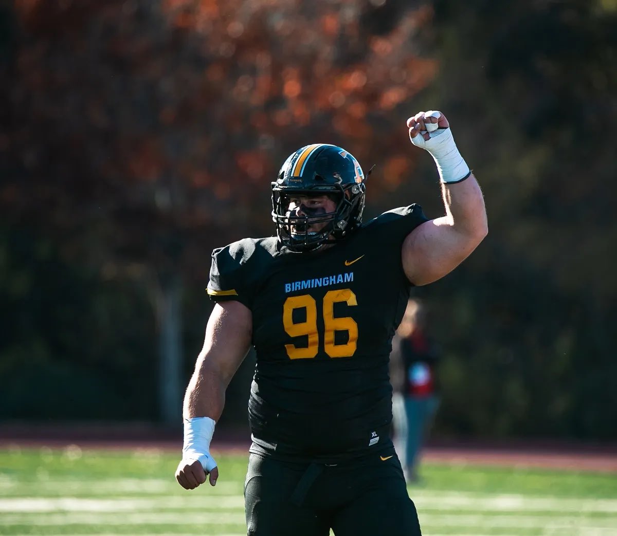 Kd35Long's tweet photo. #AGTG ✞ I AM TRULY BLESSED TO SAY... I have earned an ⭕️ffer from Birmingham-Southern ‼️ #YeahPanthers #Excellence @BSCFootball @CoachColeyBSC @TonyJoeWhite5 @Coach_Colucci @coachcdudley @Coach_OMelia @CoachTrue_BSC @Coach_JoeyWhite @RduttonRich @PrepRedzoneAL @AL7AFootball https://t.co/YaxARuIUKO
