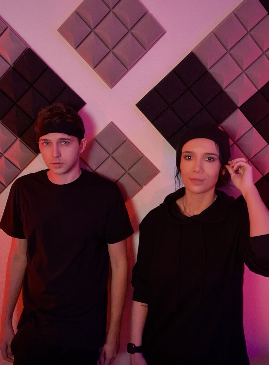MonsoonSeasonUS's tweet photo. PREMIERE:
@slwmo_sounds  hailing from Denver, Colorado warms up the winter air with their newest trap release on @BassCapitalRecs titled 'Solstice'. 
We catch up w/ them &amp; chat about the fiery track, their plans for the rest of the year + MORE! 
READ: https://t.co/VckWMqJS20 https://t.co/hjWvqMnBjR