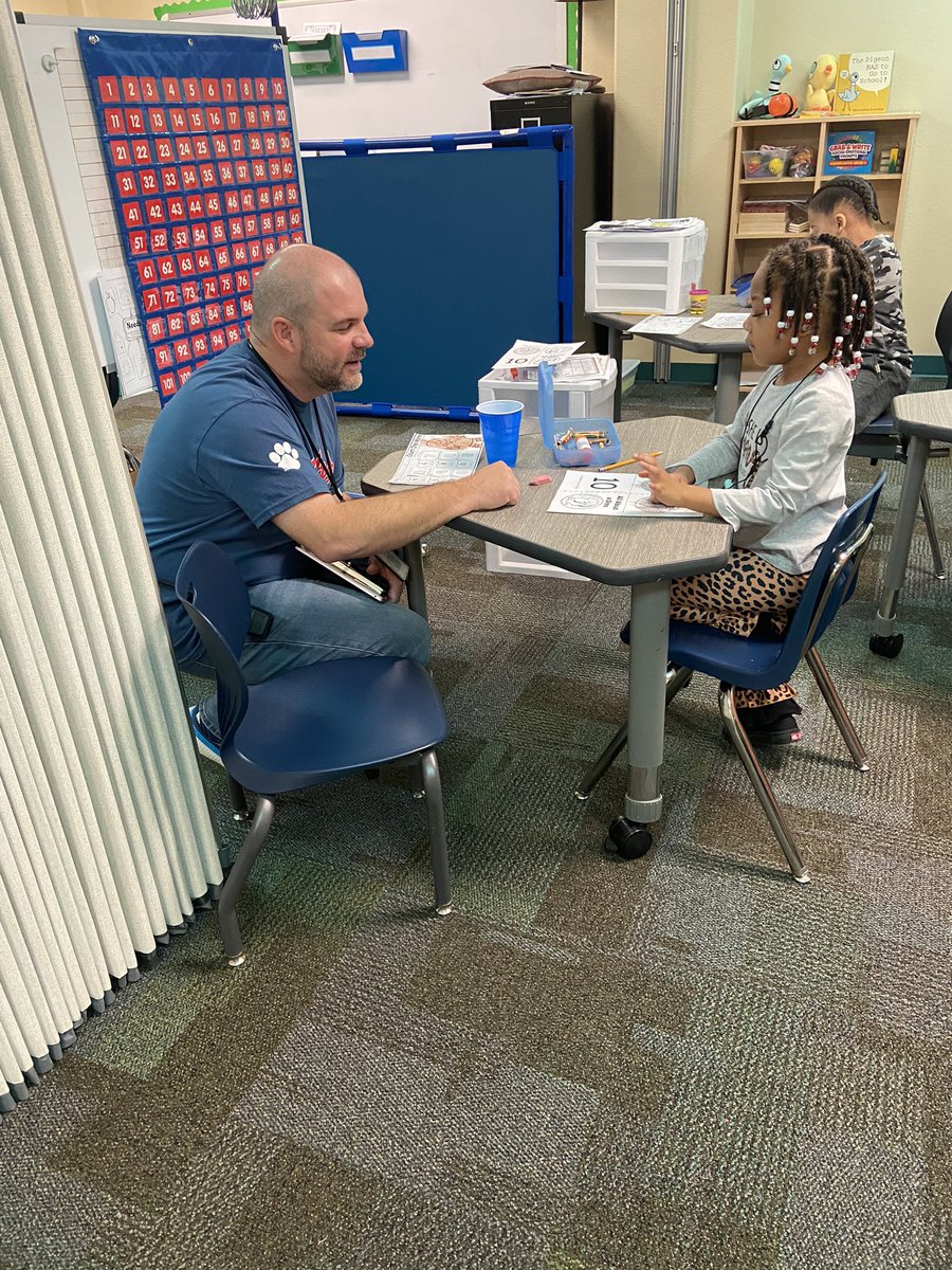 Our kids are love working with Dr.Calvert. <a href="/BryanCalvert3/">Bryan Calvert</a> <a href="/BearCreekElem/">Bear Creek</a> #teambce