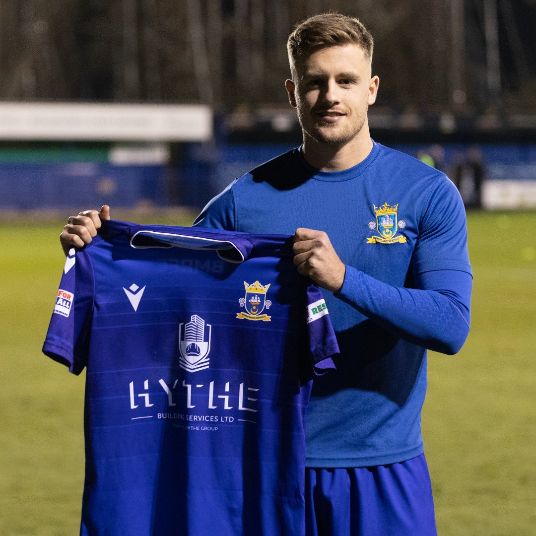 BMRFC's tweet photo. ✍️ We've signed defender Josh Rose from Petersfield

Welcome to PO3, Josh 🔵 https://t.co/DjhTKURP0d
