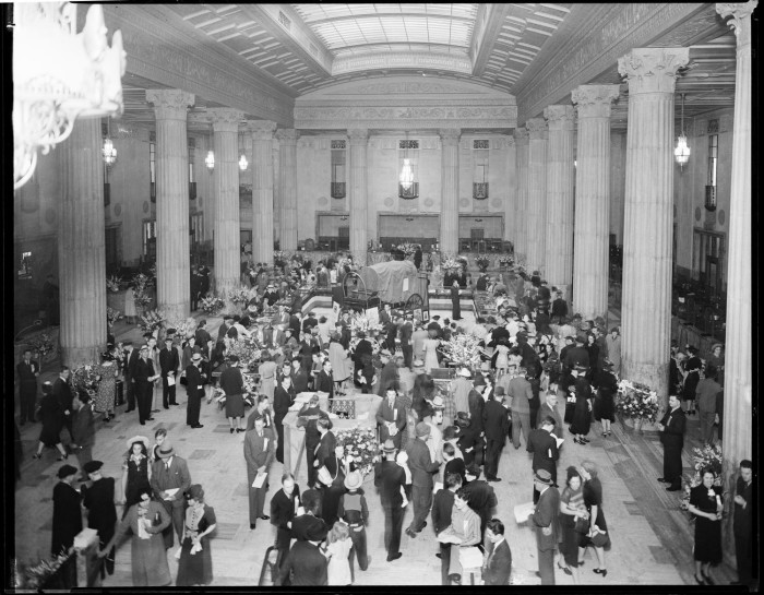 ULIoklahoma's tweet photo. And last but certainly not least. 👏🏽 There could be ONLY ONE project worthy of Distinguished Merit this year. We’re thrilled to celebrate the mighty work of @GaryDBrooks & his development team for their efforts to both save & restore the iconic #FirstNational Center #ULIOKimpact https://t.co/ZIk5LIqnQJ