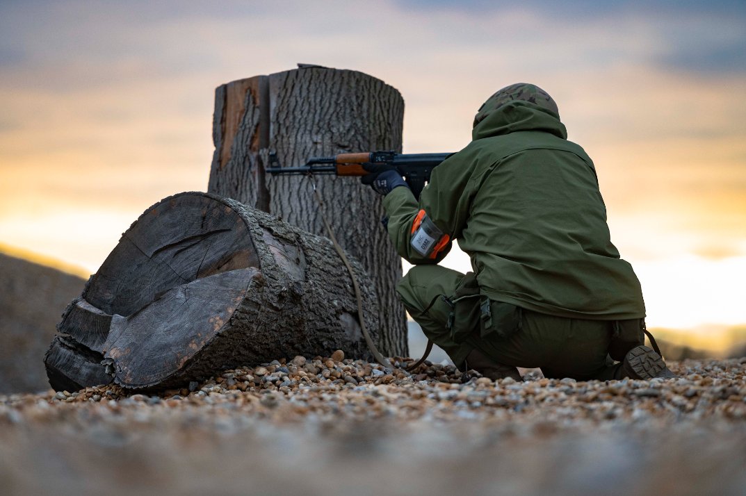 CanadianArmy's tweet image. Today is Ukrainian Armed Forces Day. 

@CanadianArmy is proud to support training for the men and women standing up to defend their nation against Russian aggression. 

We #StandWithUkraine