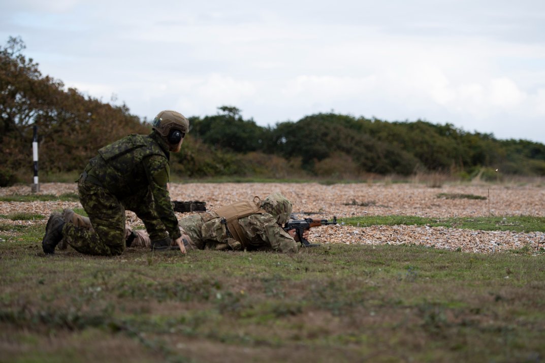 CanadianArmy's tweet image. Today is Ukrainian Armed Forces Day. 

@CanadianArmy is proud to support training for the men and women standing up to defend their nation against Russian aggression. 

We #StandWithUkraine