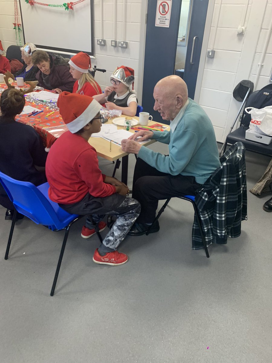 TangoZeroSeven's tweet photo. Today was our befriending service Christmas party at Headland Fire Station. It was a pleasure to be there, a big thank you to @StHelensHpool for the wonderful singing and to Nicky &amp; Muriel our coordinator’s for organising such a wonderful day🎅🤶🎄@ClevelandFB #morethanfires https://t.co/cYkxhLC0NS