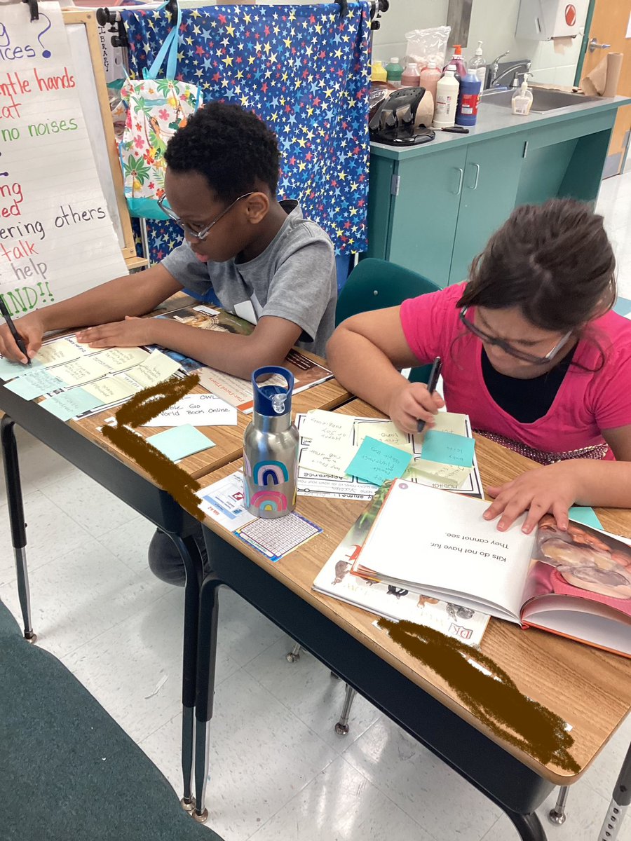 CPES_Ballstars's tweet photo. The Ballstars are researching their favorite animals using graphic organizers and multiple sources! @CPES_Cheetahs https://t.co/ciOHDsrpOY