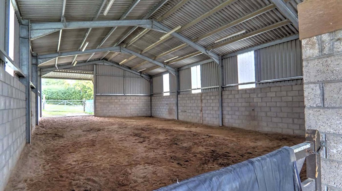 Galbraith_Group's tweet photo. One for our horse owners! 🐴

𝗕𝗶𝗿𝗸𝗲𝗻𝗯𝘂𝘀𝗵 𝗙𝗮𝗿𝗺 contains a traditional stone built farmhouse together with steadings and a paddock, situated in the heart of 𝗠𝗼𝗿𝗮𝘆!

Interested? 📲 https://t.co/P2R4HYZpeG

#Galbraith | #Steading | #Moray https://t.co/eCsDp4oIfh