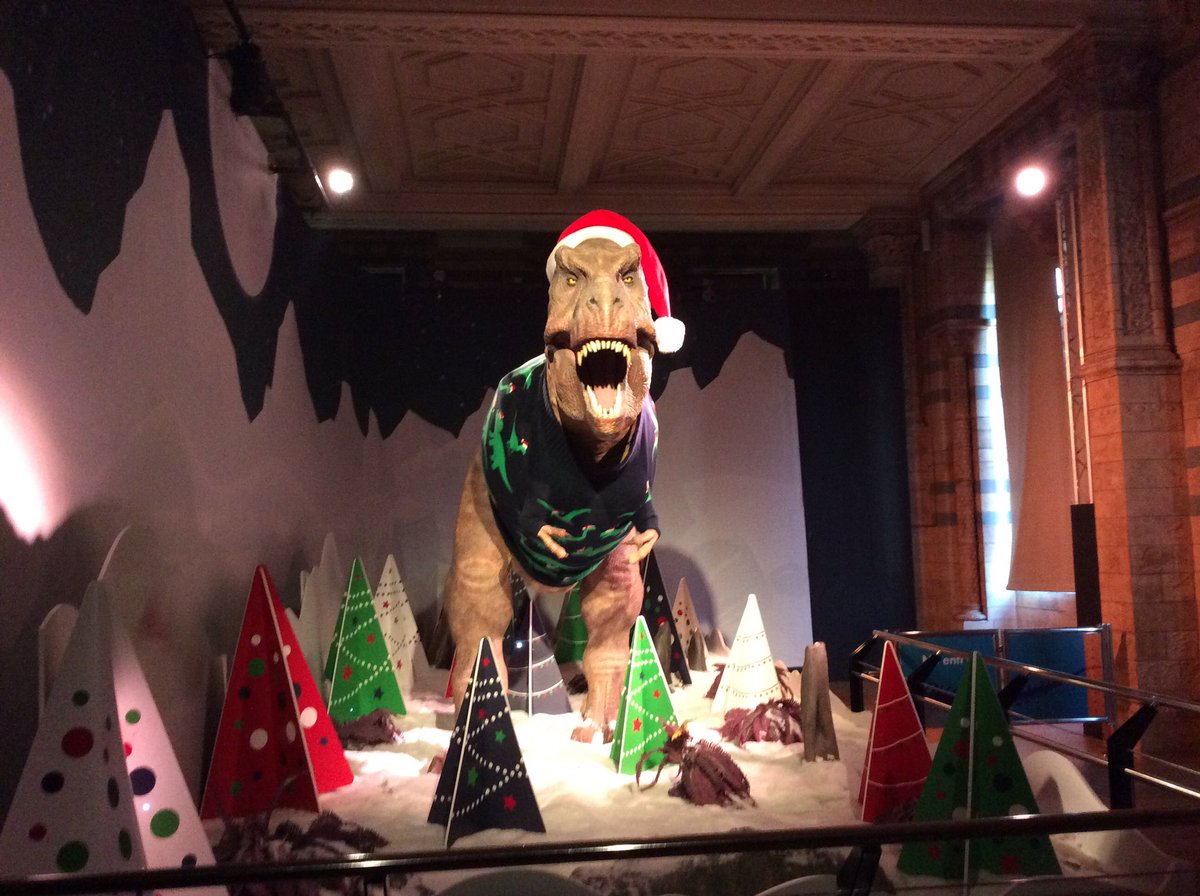SaYear3's tweet photo. We had a great time at the Natural History Museum today! We especially enjoyed experiencing an โearthquakeโ and coming face to face with a T-Rex in a Christmas jumper ๐ฆ๐Mrs Bergin was very proud of us all and we were excellent representatives of St.Annโs! #zestforlearning https://t.co/FO1zvsUTqO