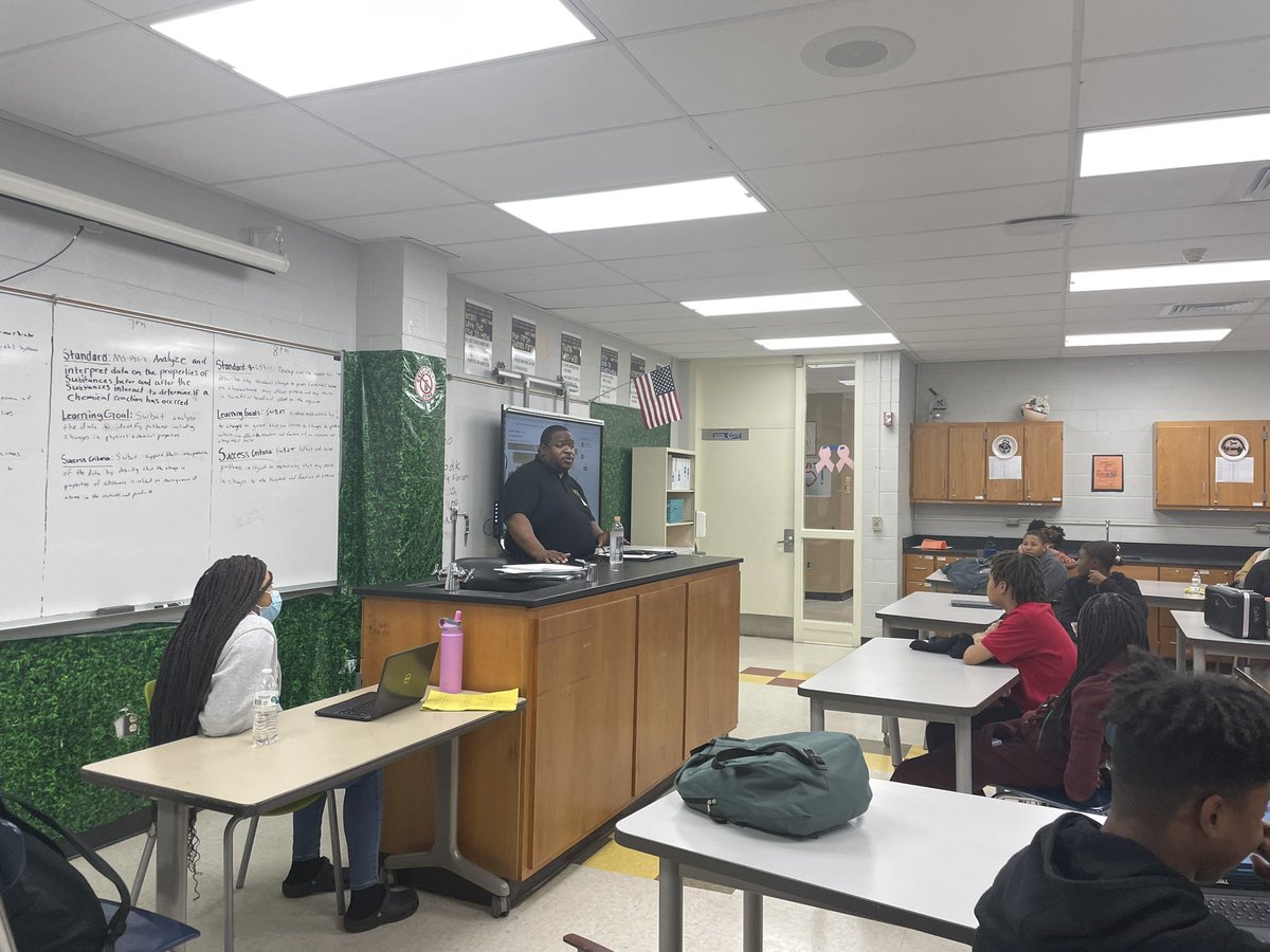 W.G. Sanders Career Magnet tweet media