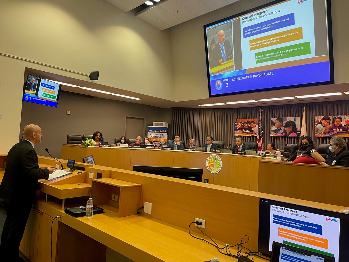 Momentum surrounding Acceleration Days continues. We're happy to report that over 45,000 students have indicated their participation for both days. Learn more about this important opportunity: achieve.lausd.net/Page/18634