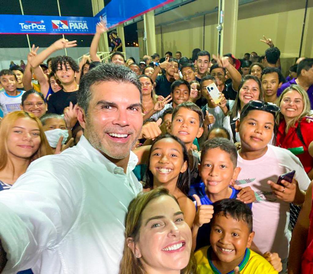 helderbarbalho's tweet photo. UsiPaz Terra Firme!!! 📚👨🏼‍🍳🥋 https://t.co/DpxZZEgVdE