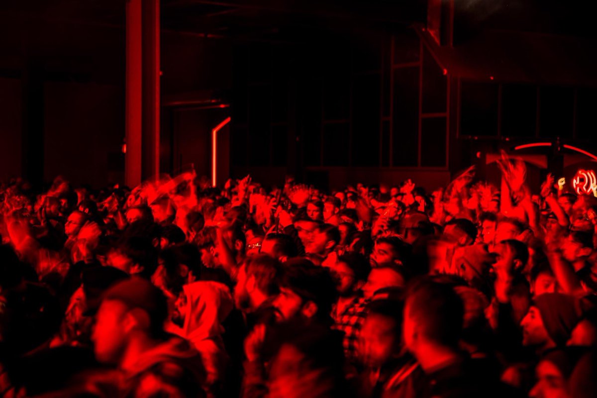 🤩 <a href="/RadiusChicago/">RADIUS</a>