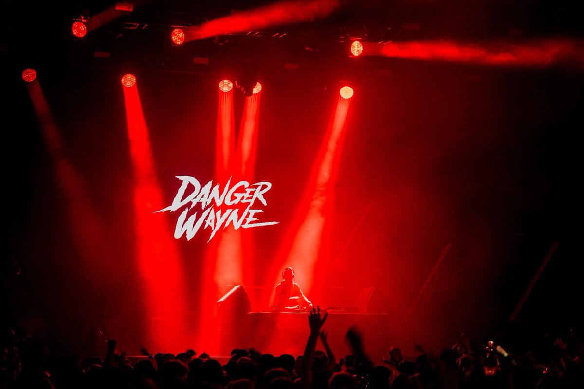 DangerWayne tweet media