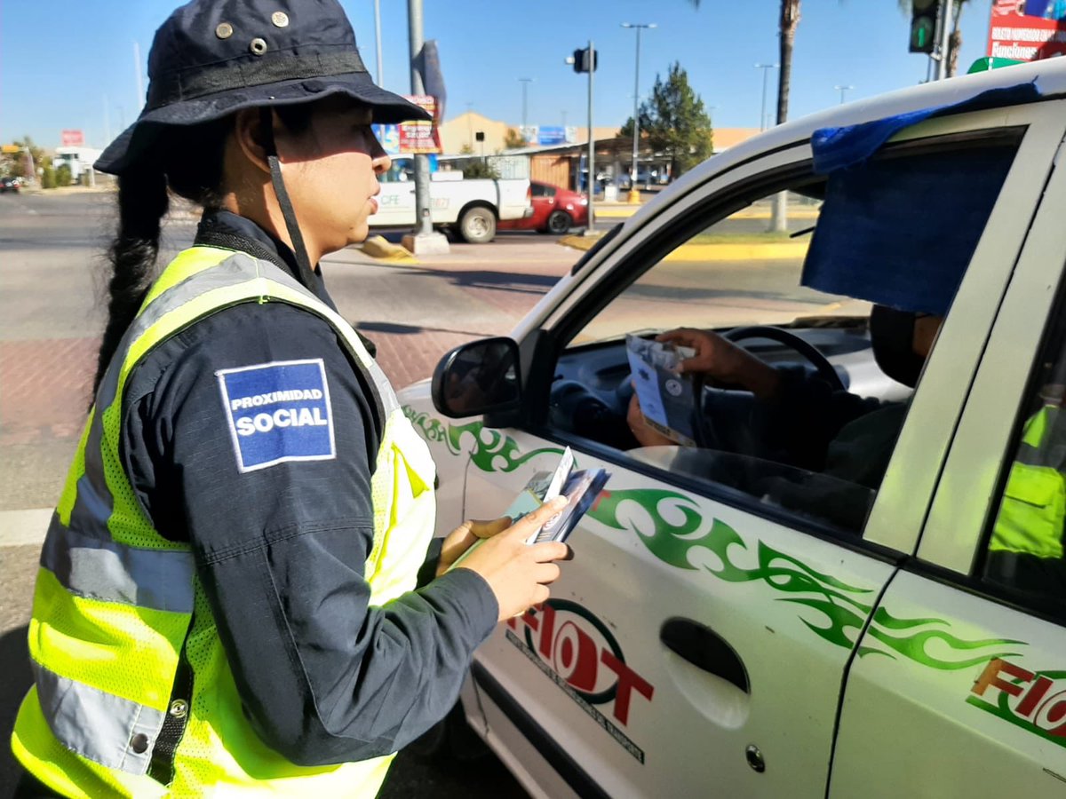 DMSPDGO's tweet photo. Perder una llamada y no la vida. 📵🚘 #ConduzcaSinRedes #SeguroLlegas #CasaSegura https://t.co/DqqEaKtTqU