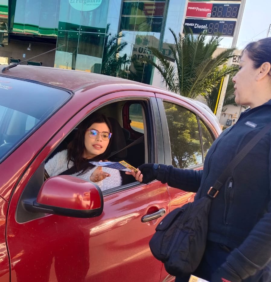 DMSPDGO's tweet photo. Perder una llamada y no la vida. 📵🚘 #ConduzcaSinRedes #SeguroLlegas #CasaSegura https://t.co/DqqEaKtTqU
