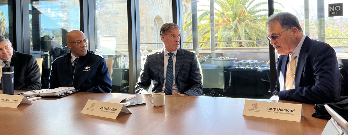 Chief of Staff of the Air Force <a href="/GenCQBrownJr/">General CQ Brown, Jr.</a> met with @GKCStanford and <a href="/Stanford/">Stanford University</a> experts for an intimate policy discussion on defense innovation and national security challenges facing our nation. Thank you, General Brown!