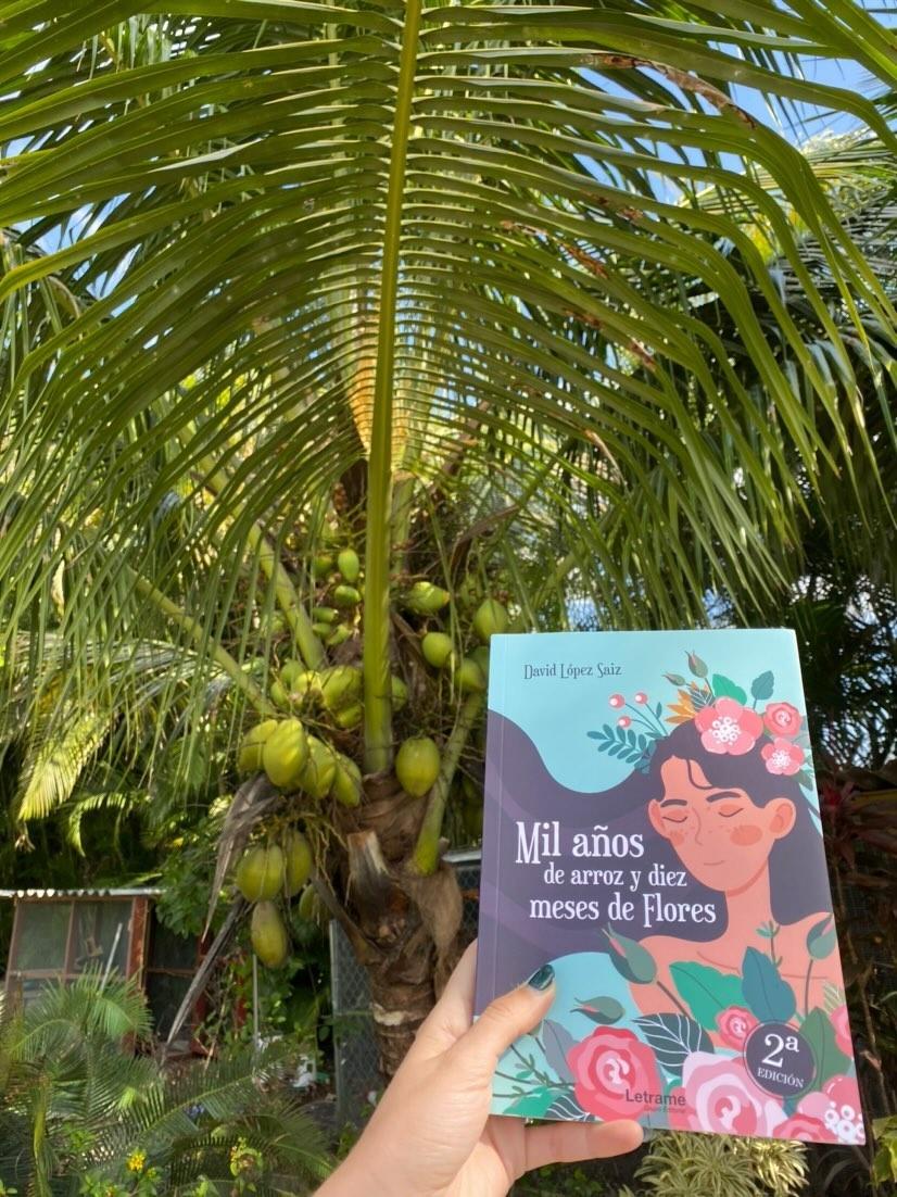 david_escritor_'s tweet photo. Buenas tardes . Gracias a nuestra amiga y lectora Sam N. " Mil años de arroz y diez meses de Flores " y su protagonista Marcela ya están en Miami . ! Thanks! .  #thanks #gracias #miami #usa #newyork #losangeles #libros #letrame #milañosdearrozydiezmesesdeflores https://t.co/cev16dxWNQ