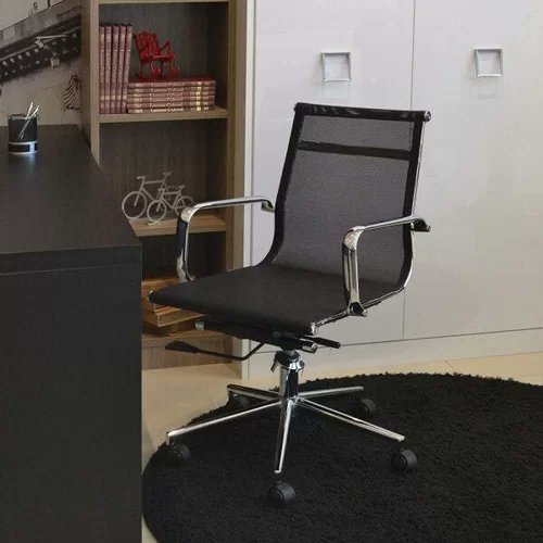 Como tá o conforto do seu escritório? Uma boa cadeira faz toda a diferença para um dia de trabalho ou estudos! Confira esse modelo: bit.ly/3Y4K6qg