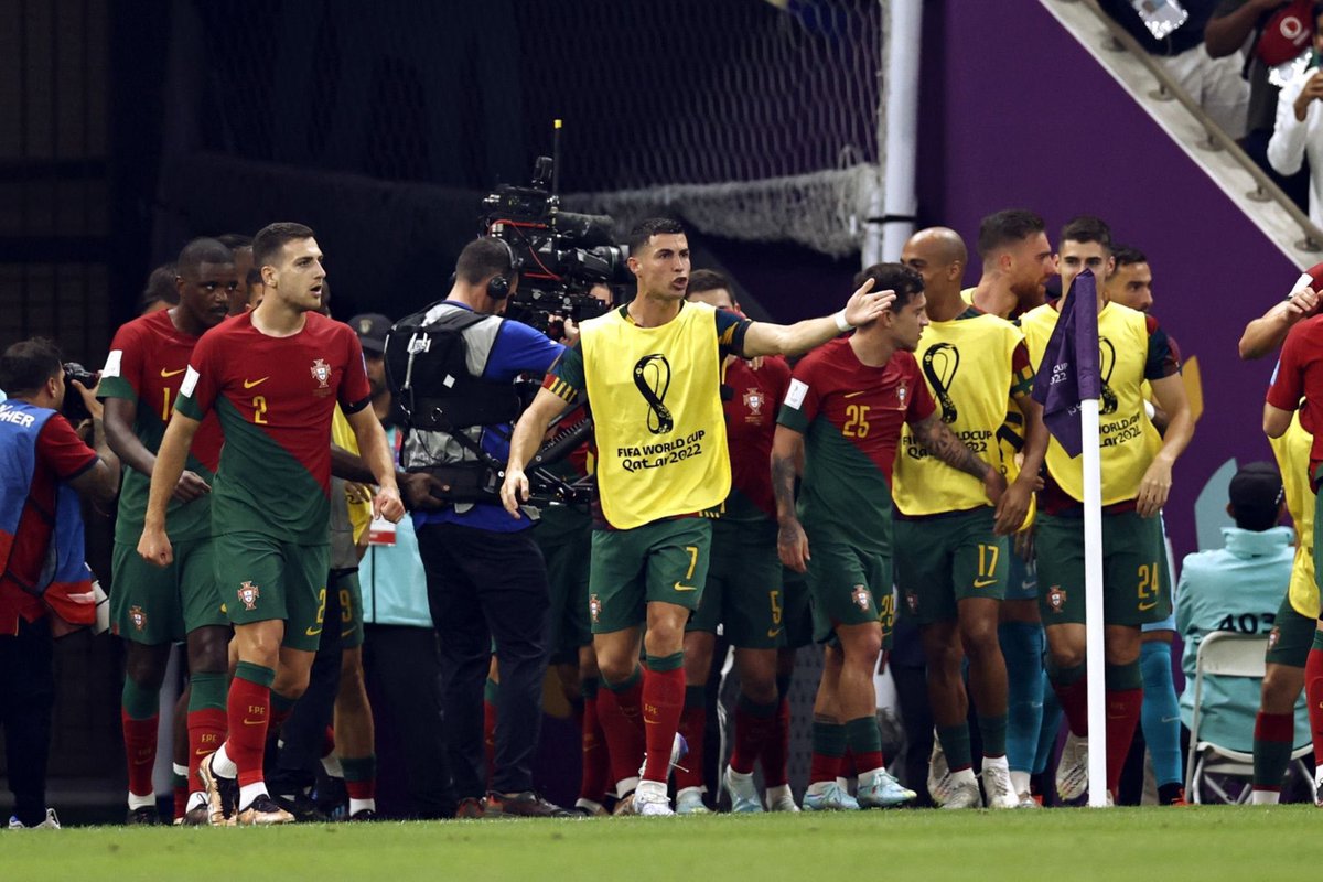 liMrc0's tweet photo. - لاعب يحب نفسه 
- لاعب زعلان انه خويه سجل 

اكاذيب وتدليس م نشوفه الا بتويتر مع الاسف الشديد وهذا اكثر شي يستفزني هنا ! https://t.co/2J8W4zyLxa