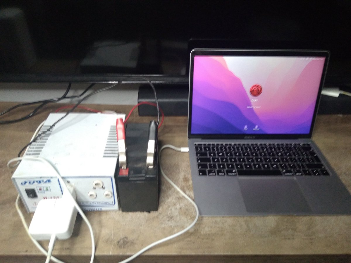 ElektrikSwitch's tweet photo. Batteries do it better. Power all your essentials indoors or out. They're quiet, clean, and have a ton of outlets. 

✅  Power multiple appliances at once
✅  Indoor-friendly, clean and green 
✅  Charge with solar panels &amp; more
📞 0765395931 https://t.co/UINMQ69DS7