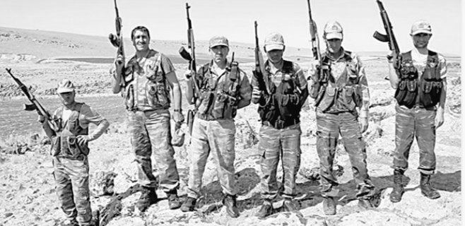 __KESAFET64__'s tweet photo. 2 Bin Şehidi, 3 Bin Gazisi ve 58 Bin Güvenlik Korucularımız, 26 İlimizin kırsalında PKK ile mücadelede veren Devletimizin Sigortası, Devletin şah damarı olan Güvenlik Korucularımız Kadro İstiyor. 🇹🇷 @TC_icisleri @suleymansoylu #GüvenlikKorucuları #güvenlikkorucularıkanunistiyor https://t.co/xzMq2LH3jE
