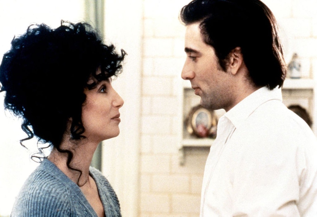 Rom-com classic MOONSTRUCK (1987) stars Cher and Nicolas Cage as secret lovers a cold Brooklyn November. Charming and often laugh-out-loud funny, the film earned Cher an Oscar for her brilliant performance. See the film from 35mm on Friday 20th of Jan! bit.ly/2IBz7xM