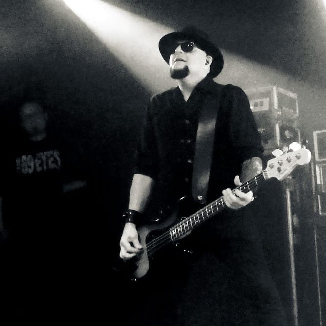 69eyes_France's tweet photo. Archzie π¦π¦π¦π¦
Have a great evening vampires π€π€
#jyrki69 #jussi69 #bazie69 #archzie69 #timotimo69 #69eyes #the69eyes #helsinkivampires #helsinkivampire
Credit to photographer Munich Vampire
https://t.co/a6wO3iK240 https://t.co/ZZdpnaOnWC