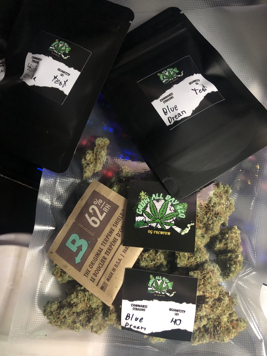 GrowAllDay420's tweet photo. ขอบคุณลูกค้าที่ที่ไว้ใจเรา ยินดีให้บริการเสมอครับ สนใจสินค้าจากฟาร์มเรา ส่ง-ปลีก ติดต่อมาได้ที่ https://t.co/bsXOnlx0CE

#กัญชา #กัญชาog #กัญชาออแกนิค #กัญชากรุงเทพ #แพรกษา #สมุทรปราการ #กรุงเทพ #ปากน้ํา #ศรีนครินทร์ #ห้วยขวาง #รัชดา #กัญชาราคาถูก https://t.co/lC0Fr6O7KO