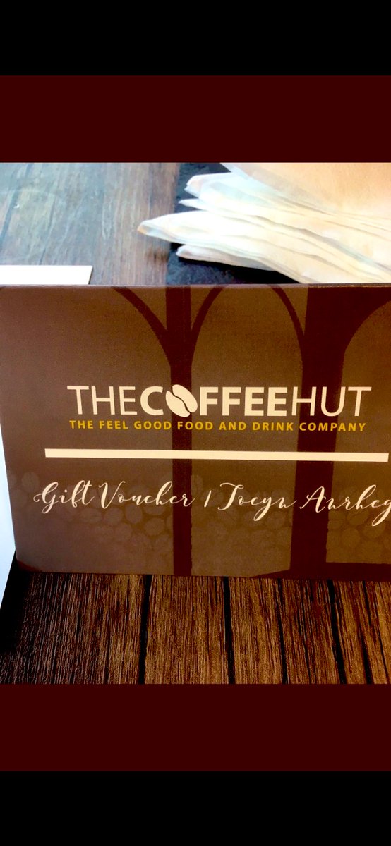 Stuck for a Christmas gift idea? Did you know you can buy a #CoffeeHut #CwtCoffi #Llangefni Gift voucher from as little as £3 for a Coffi Cwtch to pop into a Christmas card, or a Gift card for £10.00 or more..
They can be used as full or part payment for anything we offer! ☕️🎄