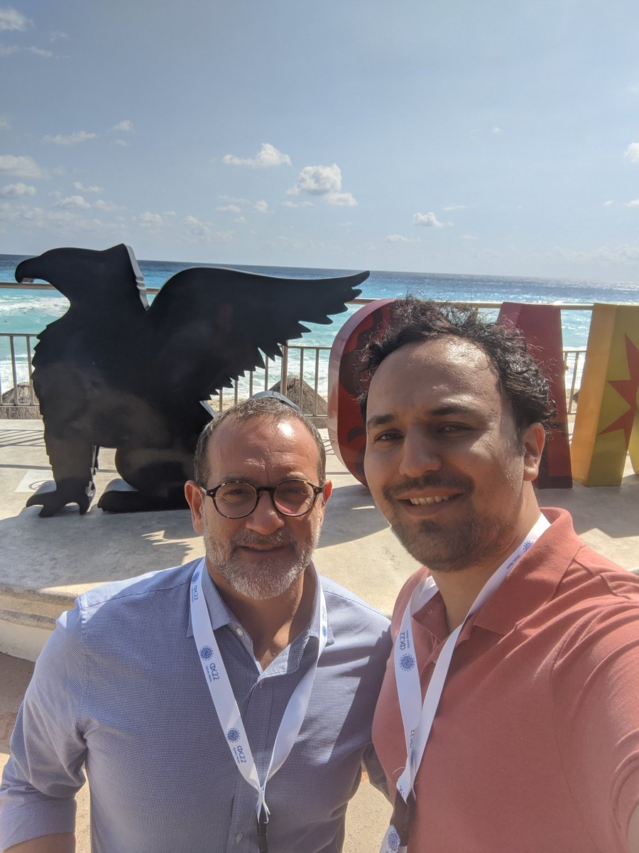 DaBurbanoL's tweet photo. Very happy to see @mdiberna again at the @CSSIEEE #cdc22, a great mentor and colleague! https://t.co/BicSAFKZqv
