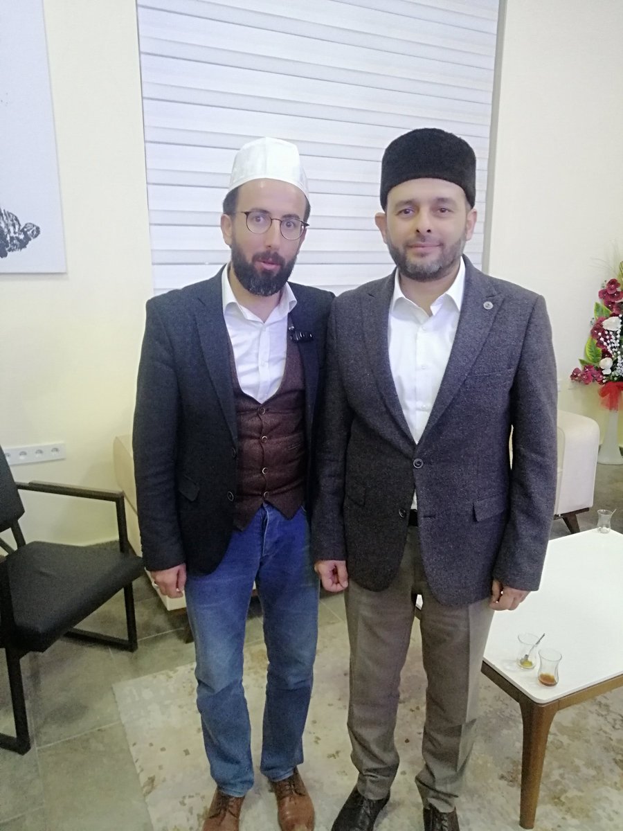 merMullaolu2's tweet photo. Gönüllere taht kuran @halil_konakci Üstadım 🌹

Yıllarca duymak istediğimiz  haykırışı canlı canlı duyabiliyoruz artık 🤝 https://t.co/rNfSzfPlC5