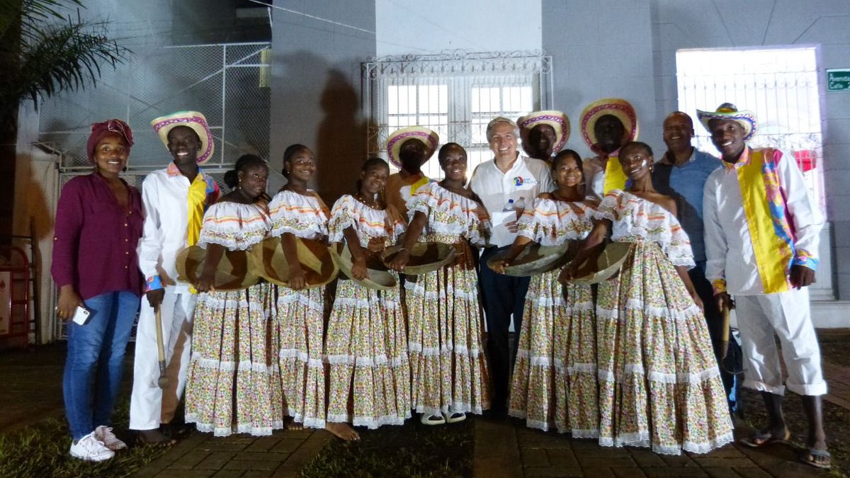 rappacifico's tweet photo. 📣Vivimos una noche mágica junto a actores estratégicos de la región, ellos fueron testigos del lanzamiento del Centro de Experiencia Pacífico Colombia y disfrutaron de múltiples activaciones como experiencia gastronómica, bebidas ancestrales, https://t.co/ON9KP6S0ZZ