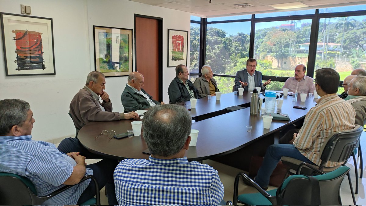 CesarPerezVivas's tweet photo. Dr. Haroldo Romero
Ing. Ildemaro Martinez
Ing. José Ignacio Casal
Eco. José Toro Hardy
Lic. Rafael Alberto Maimome
Lic. Eleazar Lujan
Lic. Romulo Hernández 
Ing. Orlando Martínez

#SumandoGanamos🫂
#ConcertaciónCiudadana🇻🇪 https://t.co/dAKgPNeJmU
