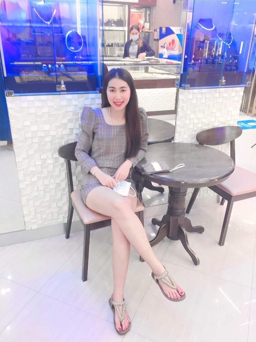 midterrio's tweet photo. น้องแอปเปิ้ล ขาว เนียน https://t.co/Ysv7oFa0Xr