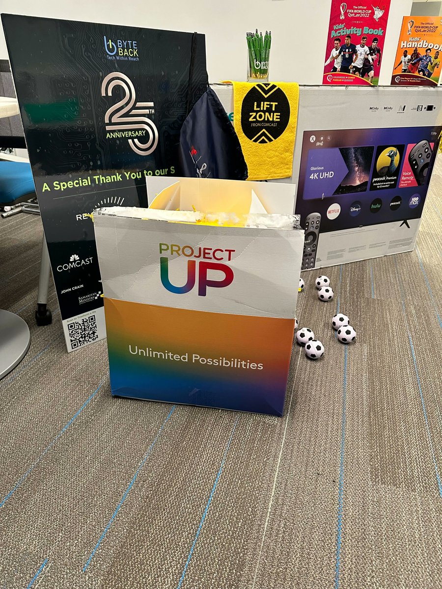 We_ByteBack's tweet photo. WeByteBack would like to thank our community partner @ComcastBeltway for providing us with a huge #WorldCup surprise! Your work in the DMV continues to help thousands of our Byte Back Scholars and Alumni  #ThankYou #WeByteBack #LiftZone #Comcast #ProjectUp #Gratitude https://t.co/i959AUbOgP