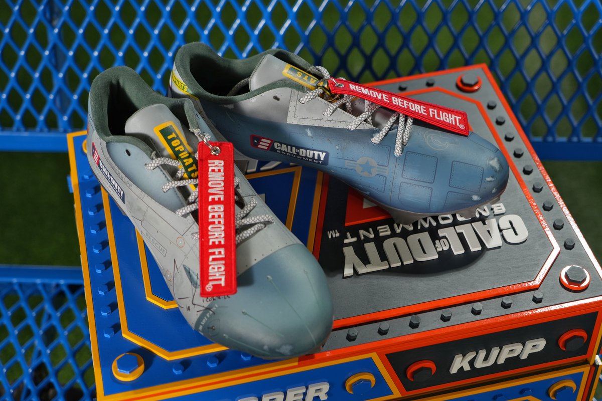 CODE4Vets's tweet photo. Because we just can't get enough, here are a few more glamour shots of @CooperKupp's cleats designed by @cestlavic for #MCMC. They take inspiration from @RamsNFL youth coordinator, Coach @mostreety--a U.S. Airforce #Veteran. https://t.co/AxIYxXPPjT