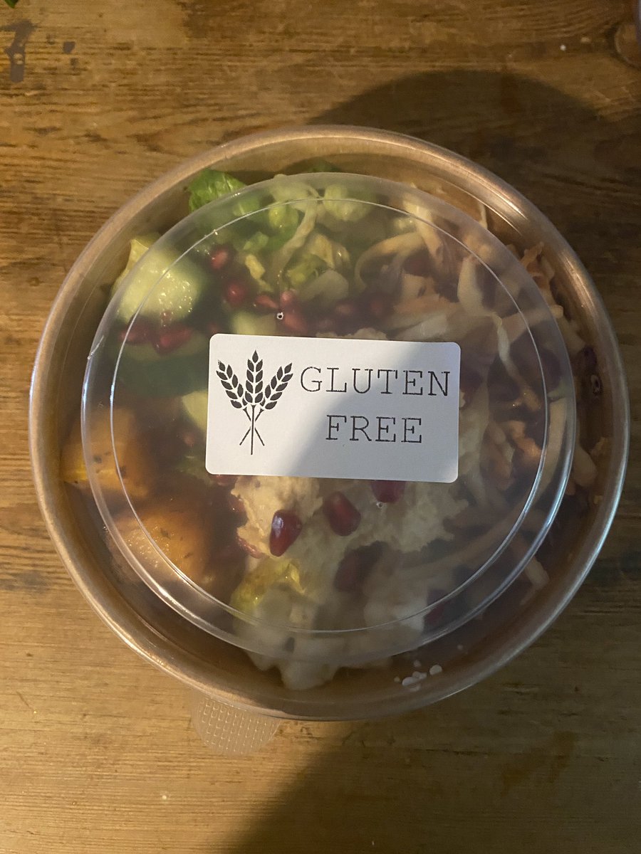 EarthlyCaterers's tweet photo. Work lunches? ๐ค
Our healthy salad bowls and flapjacks are handmade on the day of delivery. Starting at ยฃ10 pp.๐๐ฑ
Please message with any enquiries.
#corporatecatering #cardiff #cardiffvegans #plantbased #vegan #glutenfree #glutenfreevegan #officelunch https://t.co/a5kSsnfZqJ