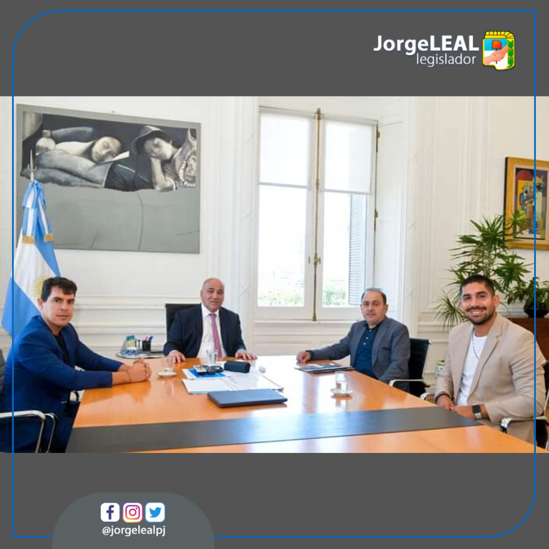 #CapitalFederal
REUNIÓN CON EL JEFE DE GABINETE DE LA NACIÓN

Mantuvimos una extensa reunión con el Sr Jefe de Gabinete de la Nación Dr. Juan Luis Manzur, con quien compartimos la preocupación por nuestra provincia, y especialmente por los habitantes del interior.
