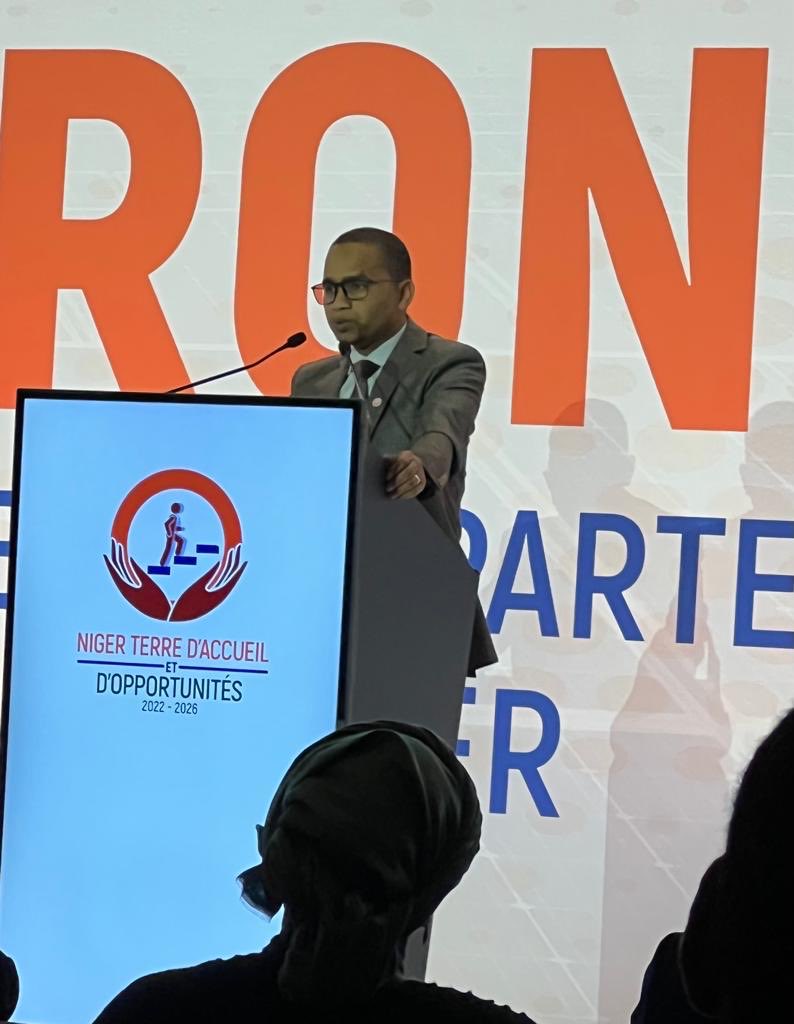 J’ai eu le plaisir d’intervenir dans le le panel sur le Climat des affaires au #Niger dans le cadre de la #TRIPNIGER à Paris. Des réformes engagées pour renforcer l’attractivité de notre pays.