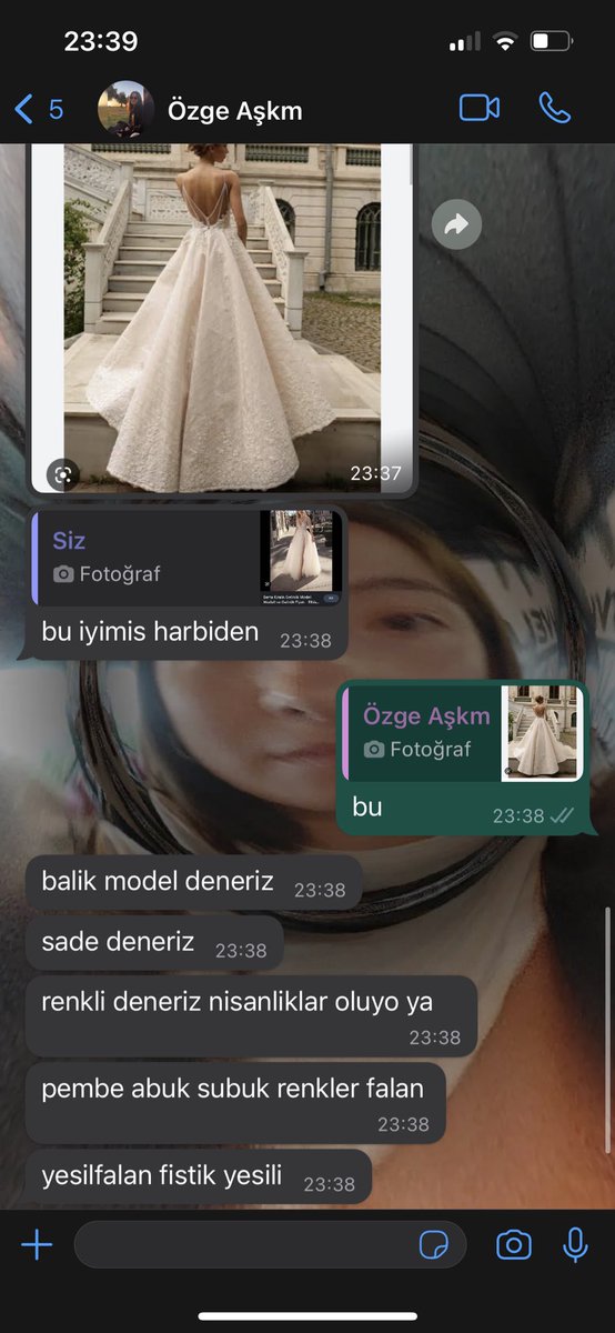 biz bi milyoncudan tektaş alıp gelinlik denemeye gidiyoruz ✌️@ozgeiremcakal