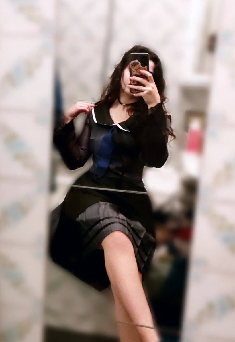 hwaaki_'s tweet photo. I FINALLY GOT MY PROJECT SEKAI COSTUMES AND I LOVE THEM

CAN'T WAIT TO TRY THE WHOLE COSPLAY ON, STAY TUNED AAAAAAAAAAAAA https://t.co/NOxYlYPkYt